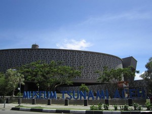 Serambi Mekkah yang Penuh Cerita