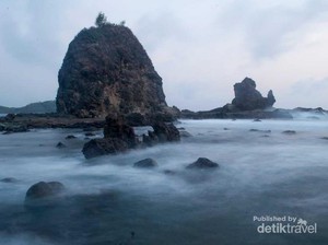 Serasa Pantai Pribadi di Watu Lumbung, Gunungkidul