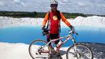 Seru! Gowes ke Danau Biru di Bangka