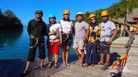 Asyiknya bareng teman-teman