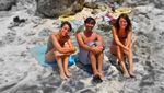 Seru-seruan di Bali, Foto Bareng Turis Berbikini