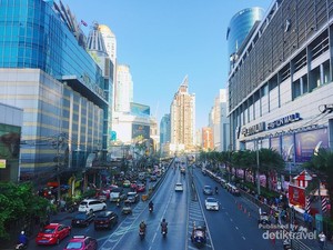 Seru-seruan Di Negeri Gajah Putih