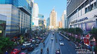 Aktivitas kota di pagi hari