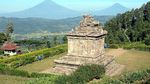 Serunya Berkuda di Kompleks Candi Gedongsongo, Semarang