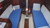Bagian dalam perahu (dok. Putri/detikTravel)