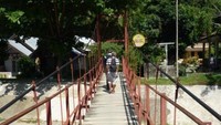Jembatan tempat dimulainya trekking
