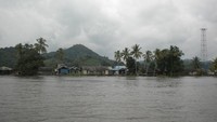 Cantiknya pemandangan di pinggir Mahakam
