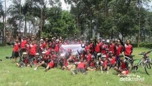 Serunya Gowes ke Curug Layung, Lembang