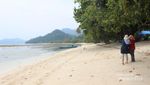 Serunya Island Hopping di Raja Ampatnya Sumbar