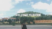 Welcome to Hollywood. Ups, I mean Batam