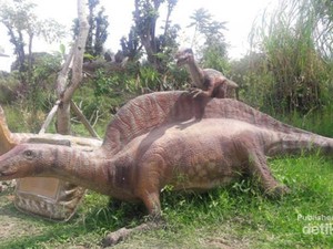 Serunya Long Weekend di Dino Park Jatim 3