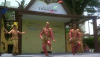 Tari tadisional Thai akulturasi dengan budaya Melayu