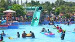 Serunya Main Air di Owabong Waterpark, Purbalingga