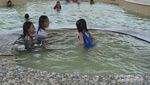 Serunya Main Air di Owabong Waterpark, Purbalingga