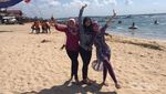 Serunya Main Paralayar di Tanjung Benoa