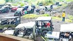 Serunya Menapaki Jejak Lava Merapi dari Atas Jeep