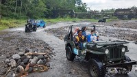 Off road menyibak Kali Kuning