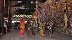 Serunya Menari Bersama Suku Dayak Kenyah, Kaltim