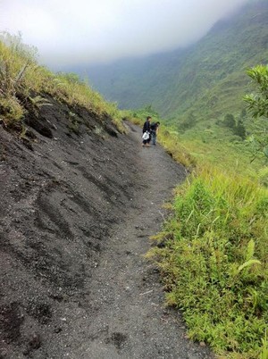 Serunya Mendaki Gunung Galunggung
