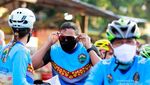 Serunya Menyaksikan Lomba Gowes di Danau Terbesar Kedua
