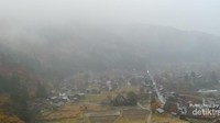 Shirakawago dari atas bukit