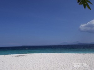 Si Cantik Luar Dalam Pulau Lihaga di Sulawesi Utara