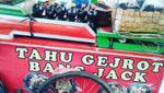 Siang-siang di Jakarta, Enaknya Wisata Kuliner Tahu Gejrot Kebayoran Lama