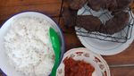 Siang-siang, Enaknya Wisata Kuliner Dendeng Batokok di Jambi