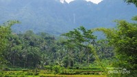 Curug Muncar dari kejauhan