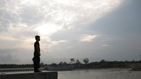 Senja di bendungan