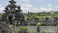 Halaman museum di lantai dua