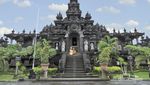 Simbol Tanggal Kemerdekaan RI di Monumen Bajra Sandhi, Bali