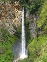 Sipiso-piso, Air Terjun Penenang Hati Yang Gundah