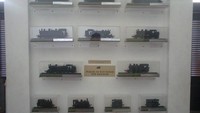 Miniatur loko kereta kuno