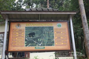 Situ Gunung, Danau & Jembatan Gantung yang Eksis di Medsos