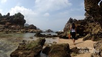 Traveler bisa snorkeling tapi tetap harus hati-hati