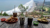 view pantai Parangtritis
