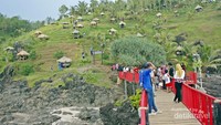 Tanjung Karang Bata dari sisi jembatan