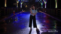 Butterfly Bridge mode malam Dago Dreampark
