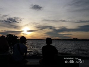 Spot Menikmati Sunset di Parepare