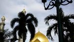 Spot Ngabuburit Hits di Depok: Masjid Kubah Mas