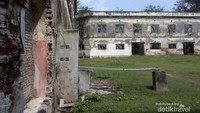 lapangan tengah Benteng Van Den Bosch