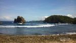 Sst, Ini 2 Pantai Indah di Selatan Malang