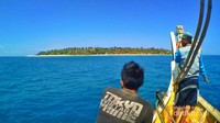 Pulau Gili Labak mulai terlihat