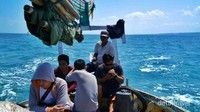 Perjalanan kami menuju Pulau Gili Labak