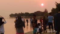 Menikmati Sunrise