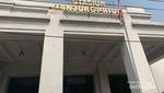 Stasiun Tanjung Priok yang Megah & Terjaga Keasliannya