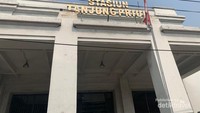 Tulisan Stasiun Tanjung Priuk