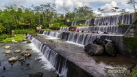 Pemandangan Obyek Wisata Gerojogan Watu Purbo