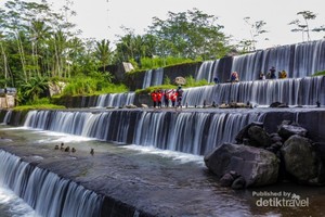 Suasana Alam nan Sejuk dan Indah di Grojogan Watu Purbo